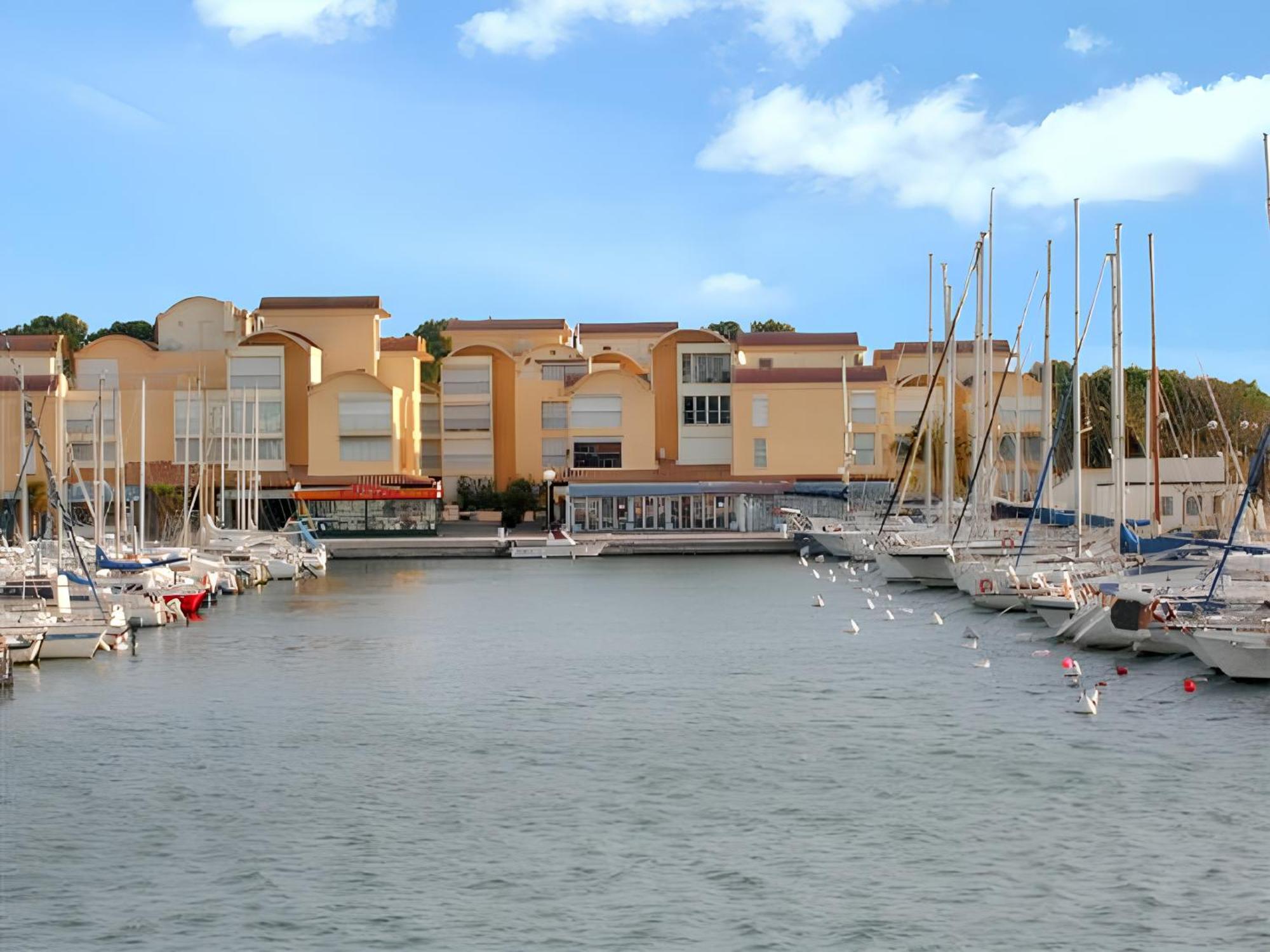 Appartement Cosy A Gruissan Piscine Partagee 25 M² Exterior photo